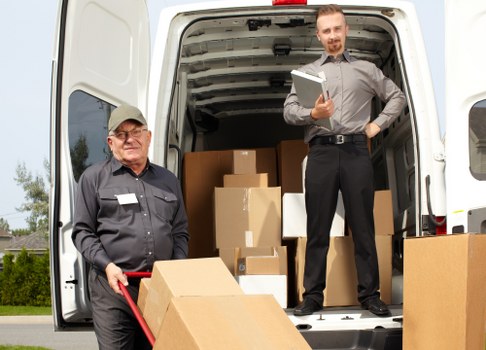 Apartment move with access and parking considerations in Barnescray